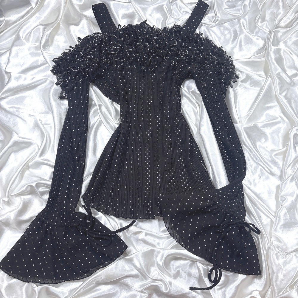 y2k Top Black Excellent Kaelyn Max II Pleated Cold Shoulder Bell Sleeve 2X